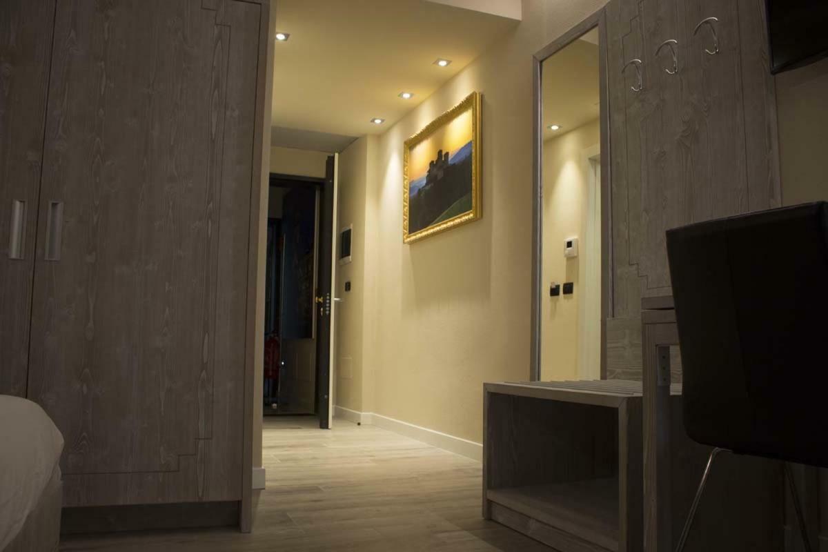 Palazzo Domanto Apartments Parma Eksteriør bilde