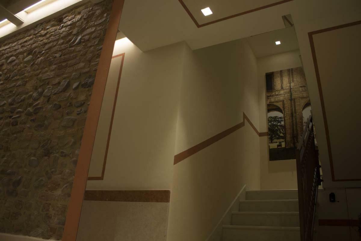 Palazzo Domanto Apartments Parma Eksteriør bilde