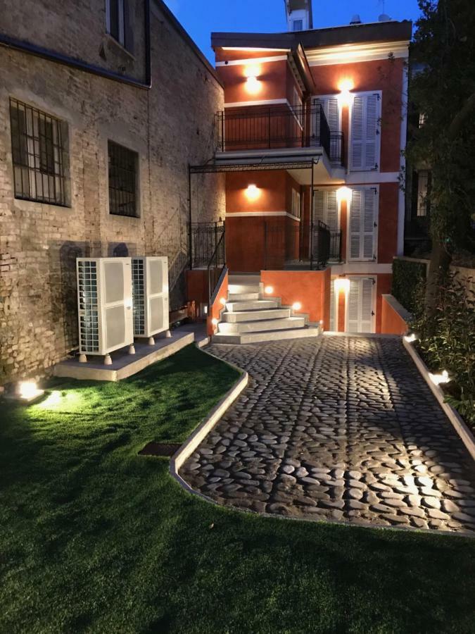 Palazzo Domanto Apartments Parma Eksteriør bilde